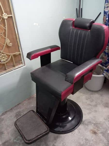 pelar wli chair and all over Saman forsale 2