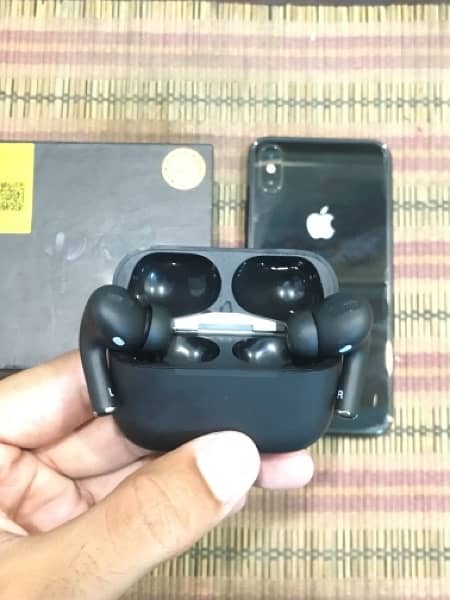 AirPods Pro 3