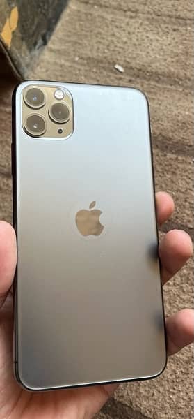 iphone 11 pro max 1