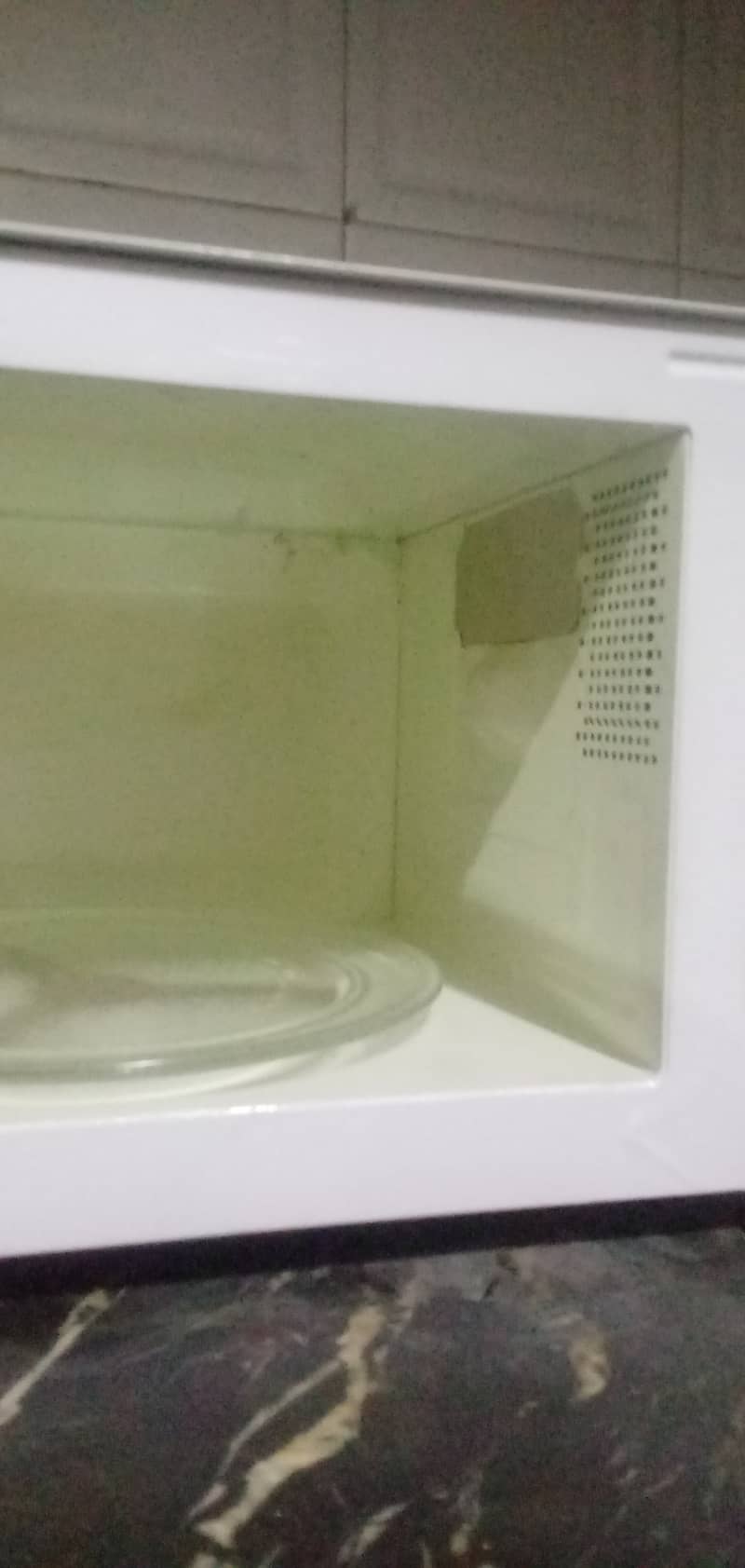 Enviro microwave small size good condition 3