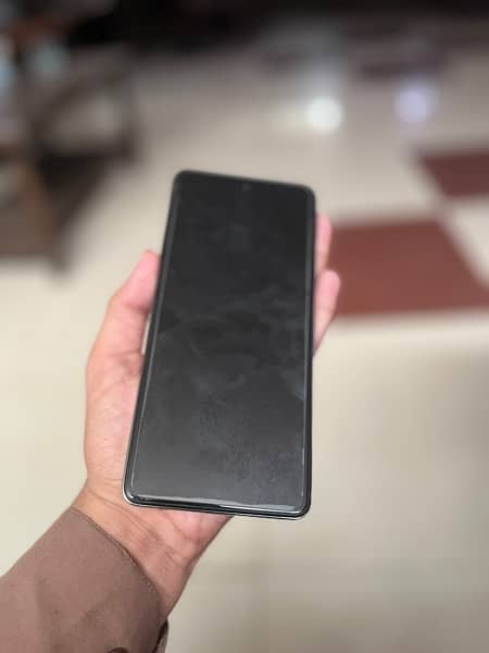 infinix hot 40 256+16 Gb 1