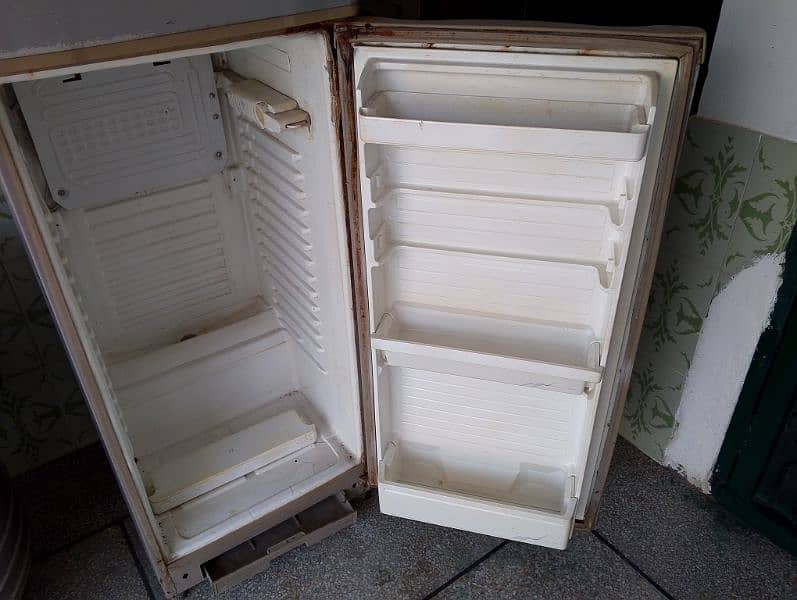 refrigerator for sale 1