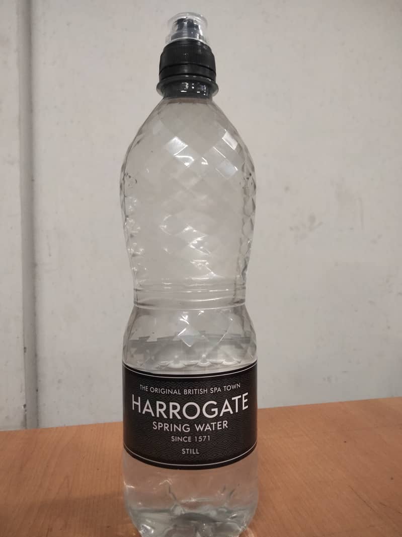 HARROGATE SPRING WATER 750ml 0