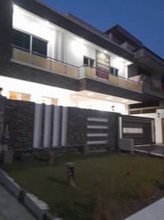 I-8/3.35x80. Double Storey Luxury House Available For Sale Ideal Location