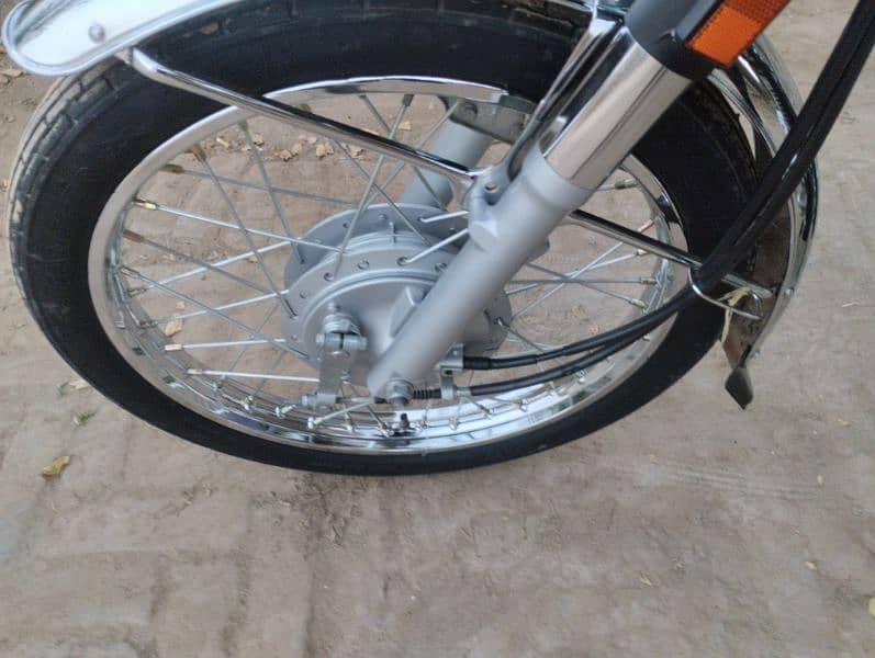 Honda 125 salf start bic for sale 24 model 03451400338 03464952094 5