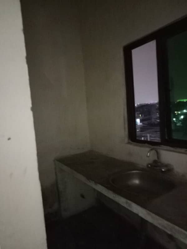 Flat for rent in Johar town for Family and Bachelor (Student + Job holder) 1 bed attach bath 3