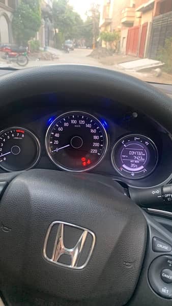 Honda City Aspire 2022 1.5 MT 8