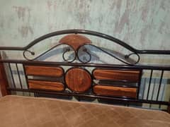 double iron bed with meters 8 inchs