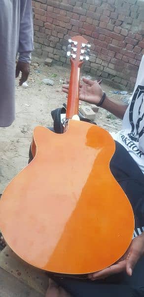 guitar for sale new condition 10by10 all ok 2