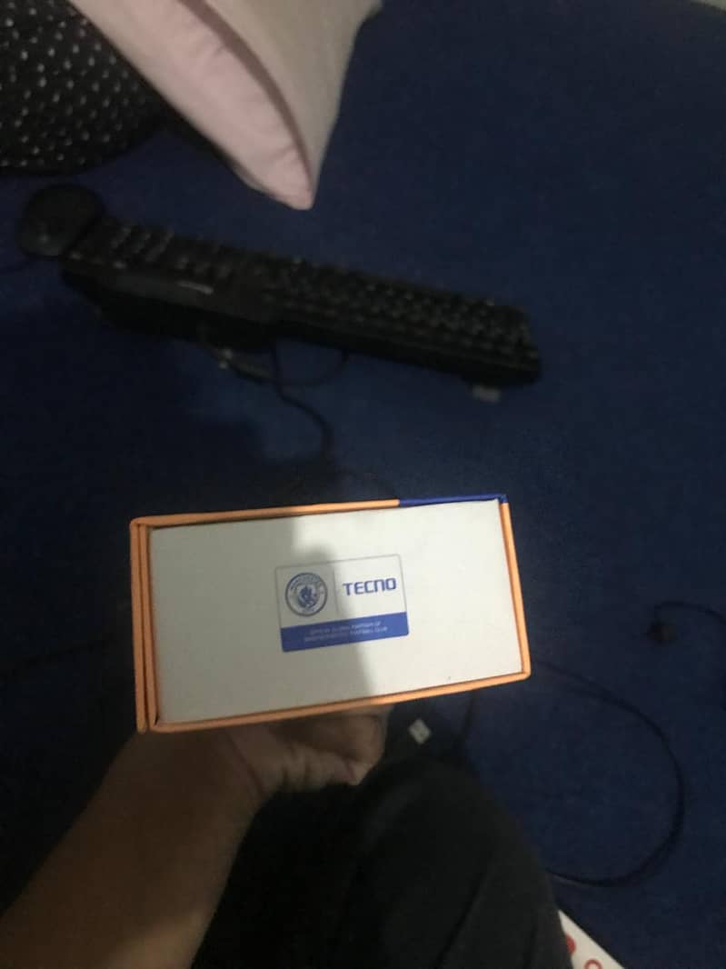 tecno spark 7pro box only 5