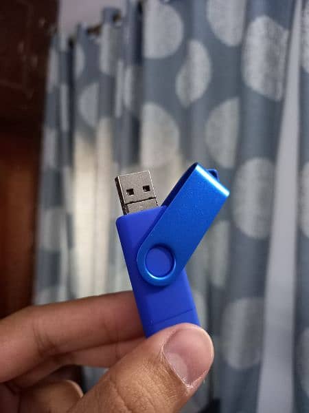 64 GB usb with type C & Android pin 2