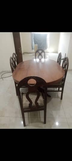 Dining Table for urgent sale