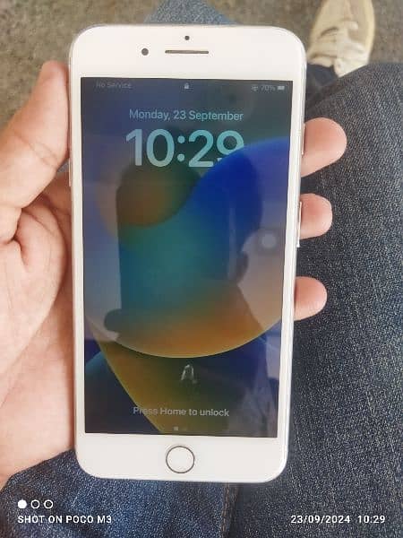 iPhone 8 plus 64gb bypass camera fingerprint all okay just back break 3