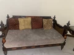 dewan solid wood 0