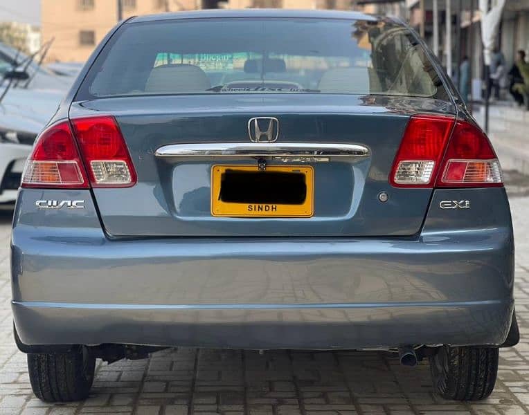 Honda Civic EXi 2005 "urgent sale" 5