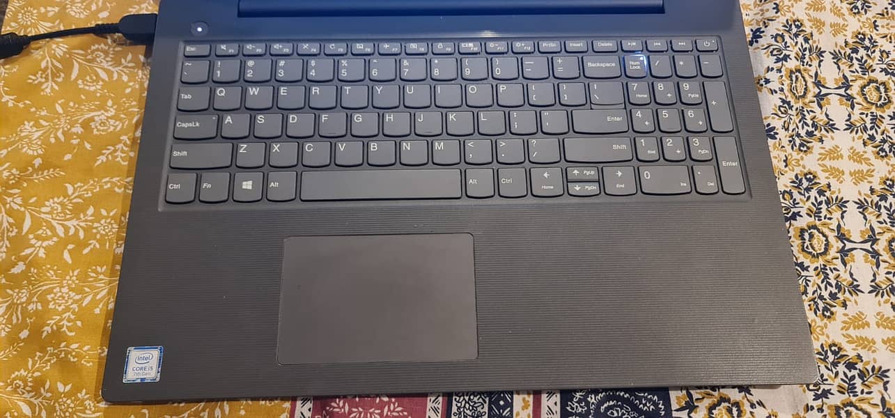 LENOVO i5 7th Gen 4