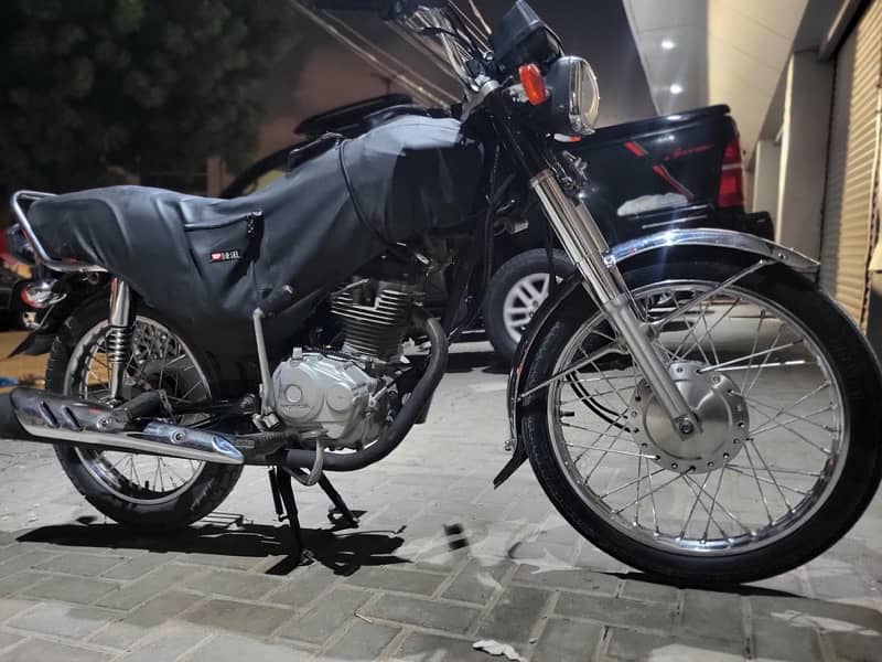 HONDA 125 2018 model for urgent sale 5