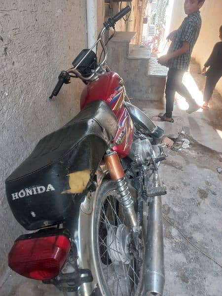 Super Hero bike ha _ Rawlpindi number ha Rio_6685 2