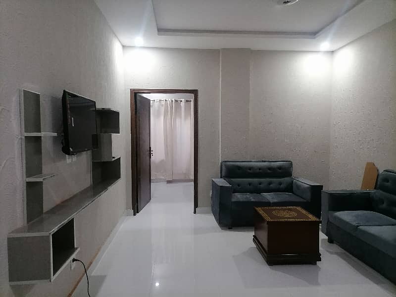 Spacious Flat Is Available In Johar Town Phase 2 - Block H3 For sale 2