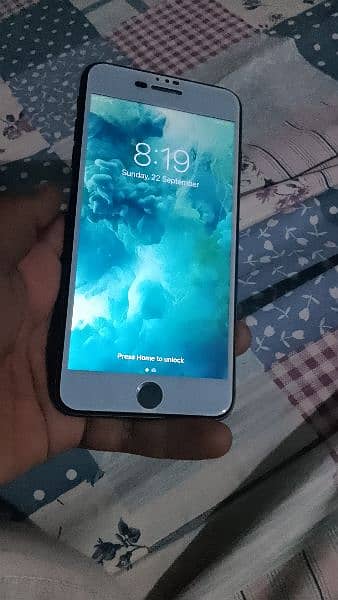 iPhone 7 plus 128 GB 8