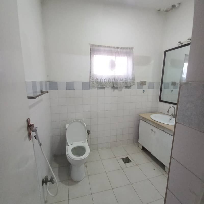 Spacious Prime Location Lower Portion Is Available For Rent In Ideal Location Of G-10 9