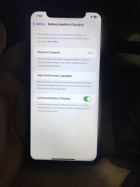 iPhone 11jv 64gb all ok True Tone Face ID sab kuch ok hai 3