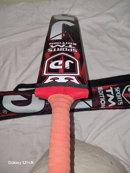 Orignal jd bat from jd sports islamabad tm addition 1