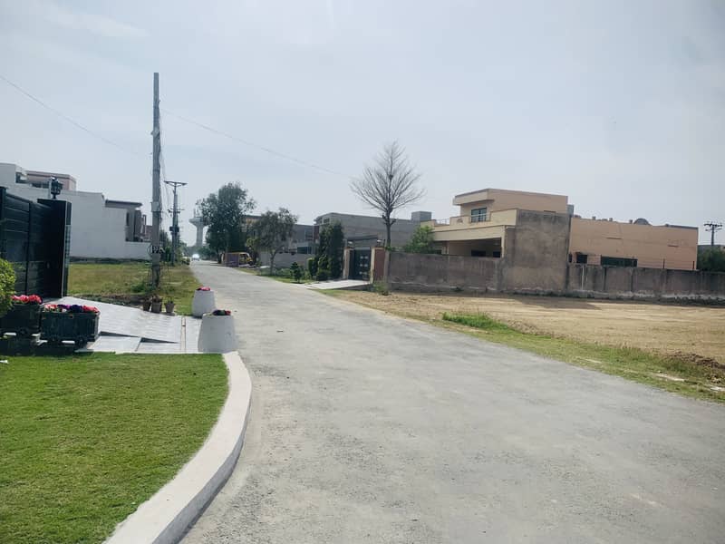 Affordable Plot Form For Sale In Nespak Housing Society Phase 3 - Block A 8