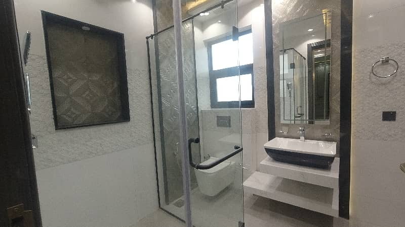 1 Kanal House For Sale In Lahore 13