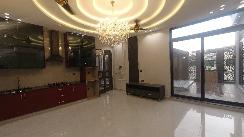 1 Kanal House For Sale In Lahore 20