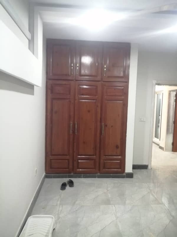 10 bed 9 bath for Hostel G-10 top Location water Boring 0