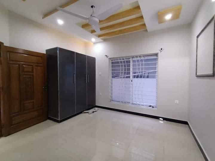 5 marla brand new house for rent 14