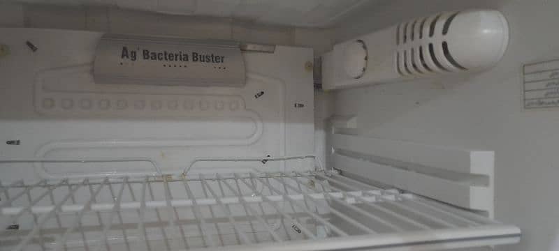 Good Condition PEL Refrigerator for Sale 5