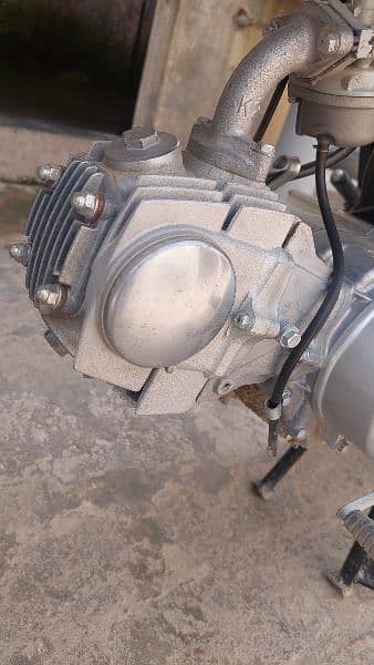 HONDA CD 70 zero meter GENWAIN condition 23/24 model. . . 0300/68/80/524. 4