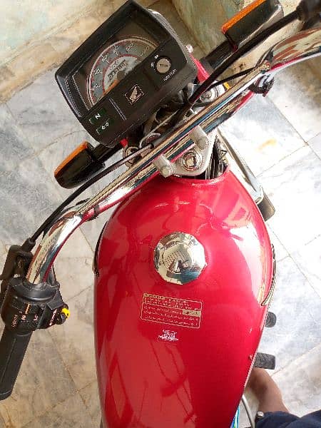 HONDA CD 70 zero meter GENWAIN condition 23/24 model. . . 0300/68/80/524. 11