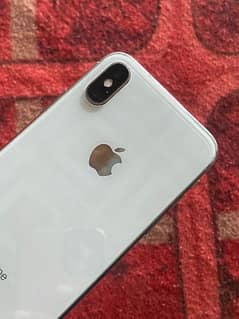 IPHONE X WHITE WITH BOX ACCESSORIES WATER PACK