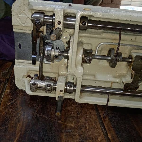 Typical brother sewing machine all ok good working lush condition 5