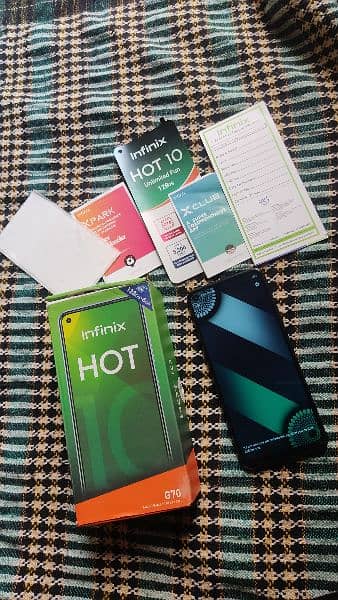 Infinix hot 10 6 128 with box add read plz urgently sale 3