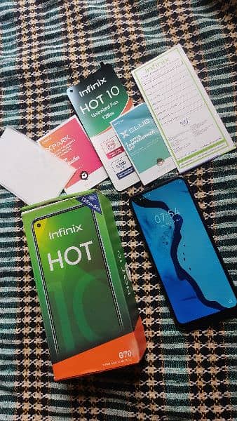 Infinix hot 10 6 128 with box add read plz urgently sale 4