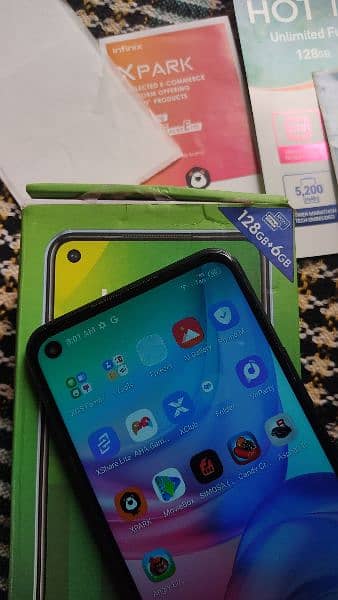 Infinix hot 10 6 128 with box add read plz urgently sale 6