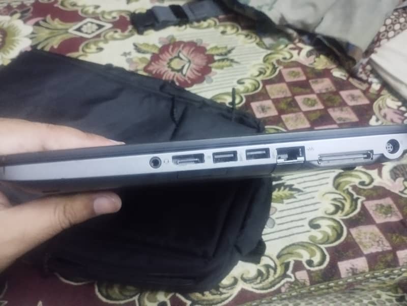 Hp laptop for sale in Good condition 1