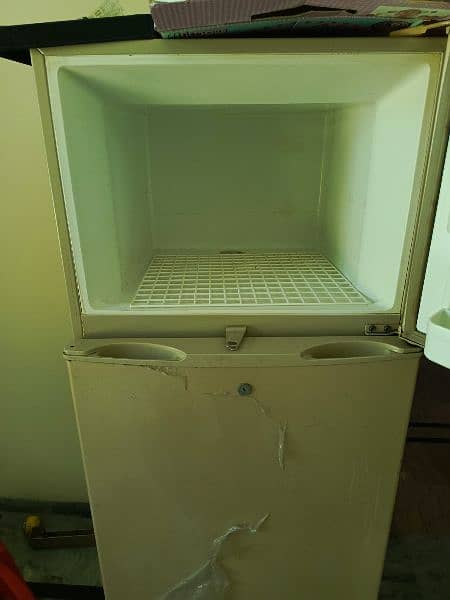 haier refrigerator for sale medium size 8