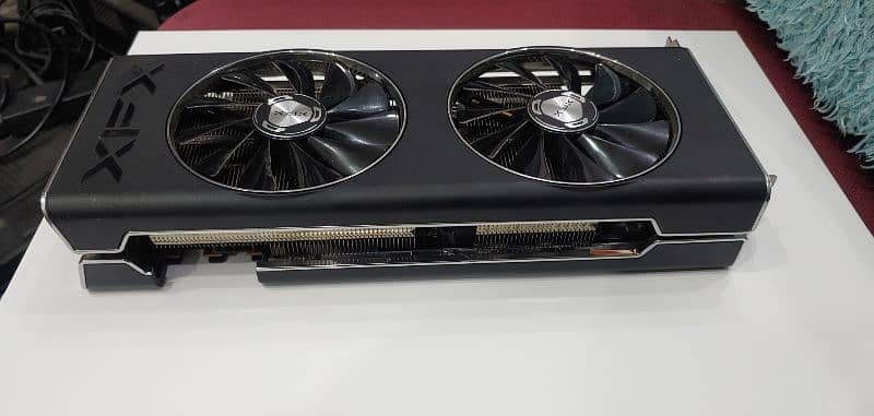 RX 5600 XT XFX 6GB 14Gbps Thicc ii Pro 9