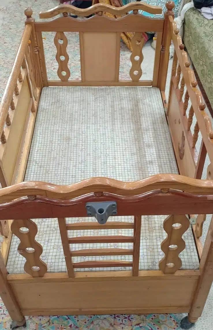 Baby Cot with swing 6