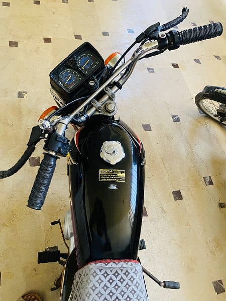 Honda CG125 2017 6