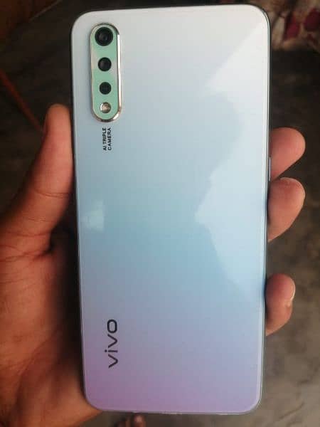 vivo s1 4/128 0