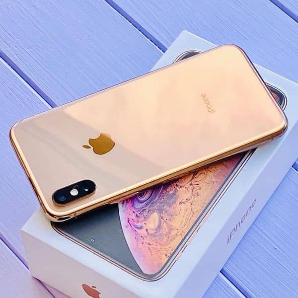 iPhone XS MAX GOLDEN WATER PACK WITH COMPLETE BOX 1