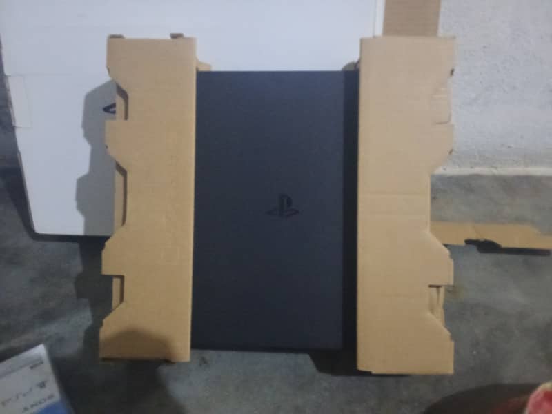 Playstation 4 ps4 jailbreak 1 TB with many games 12