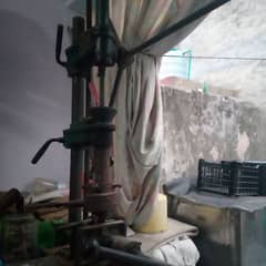 Hand molding machine no 3