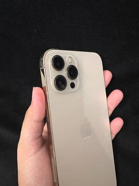 iphone 12 Pro Max / 256GB/ PTA Approved 8